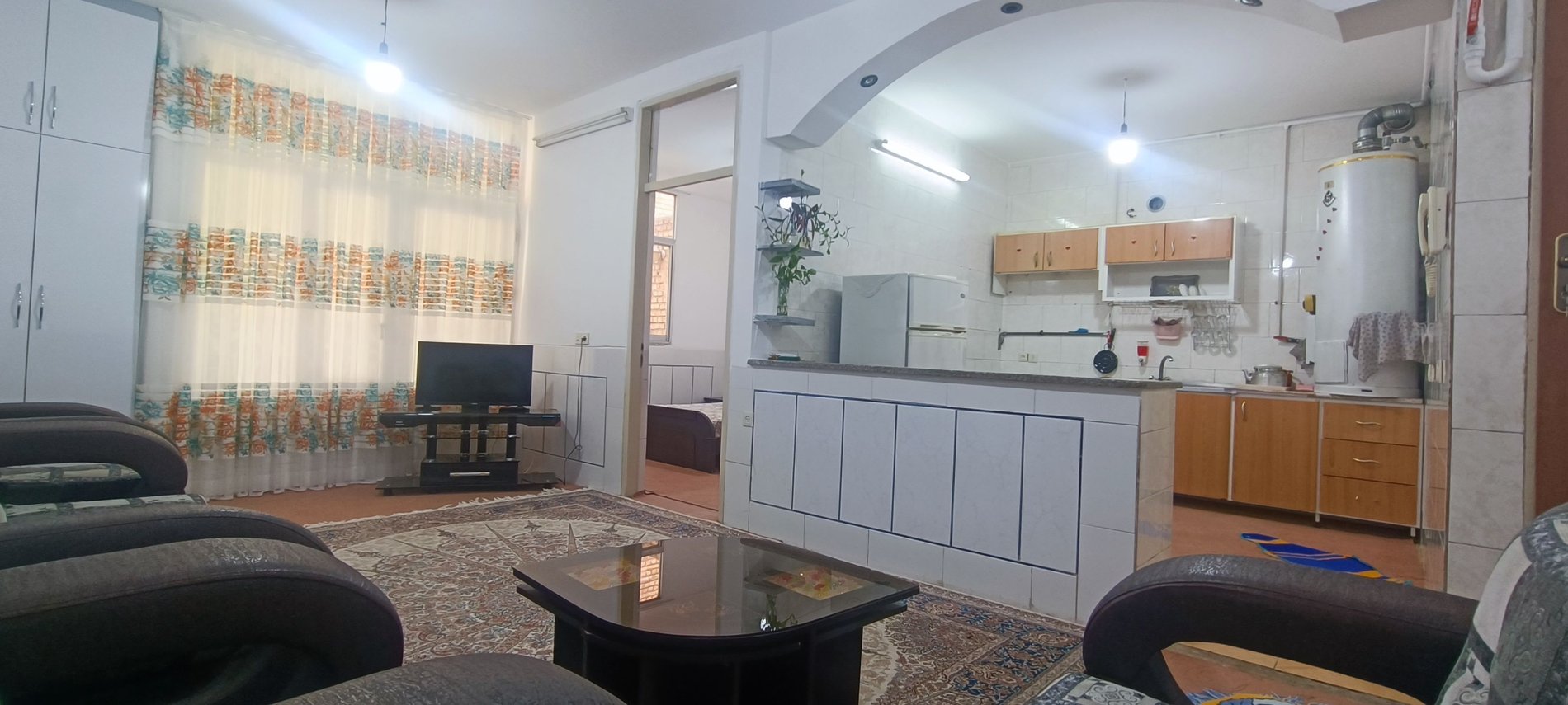 آپارتمان یک خوابه تخت جمشید