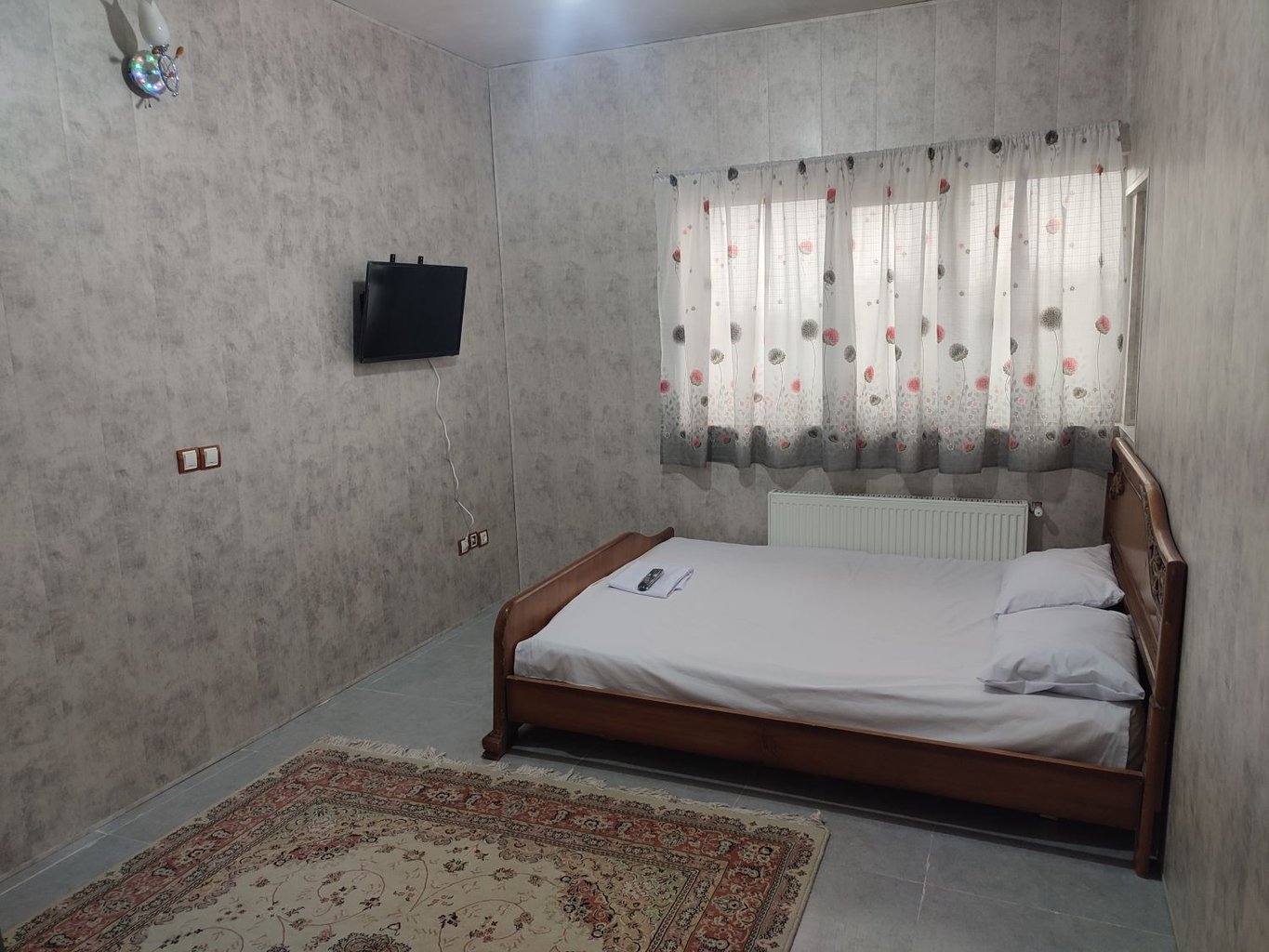 راز رنگین کمان - واحد فلت ۴