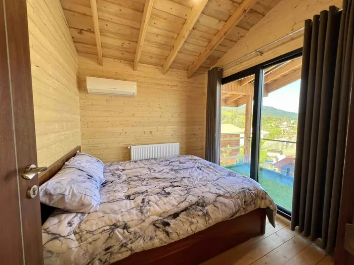 کلبه دوخوابه جنگلی آنسل - انتخاب عنوان تصویر