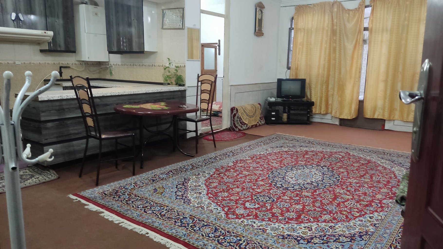 سوئیت فلت گل محمدی