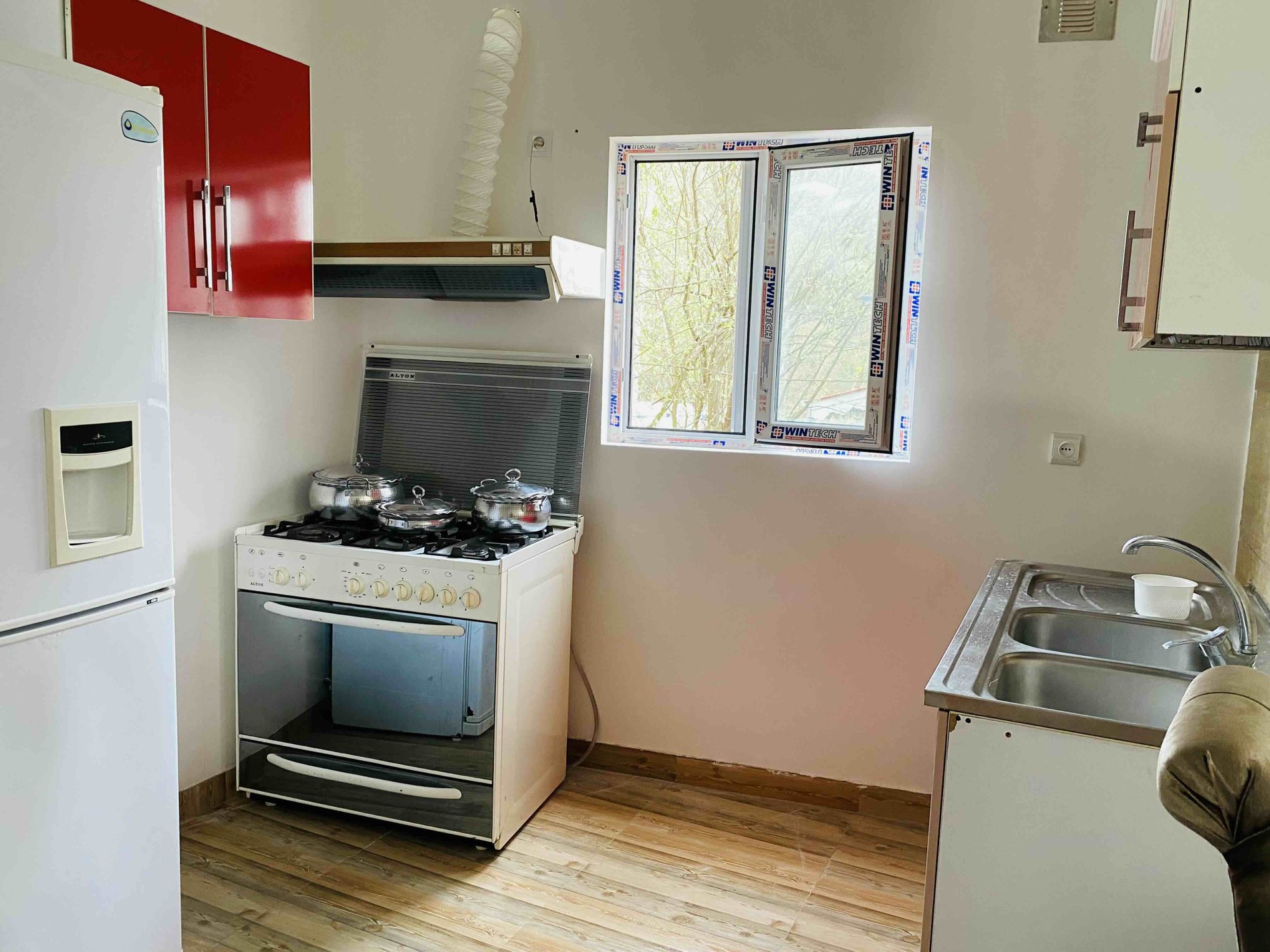 یک خوابه جنگلی باغ پدری واحد صفا