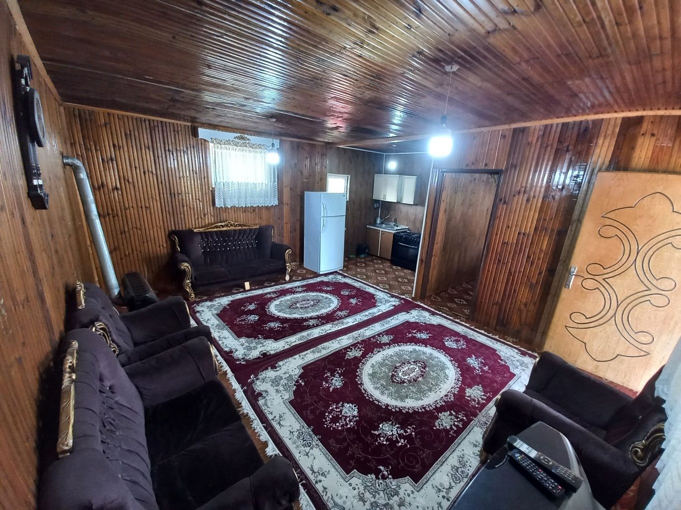 یک خوابه ساحلی قروق