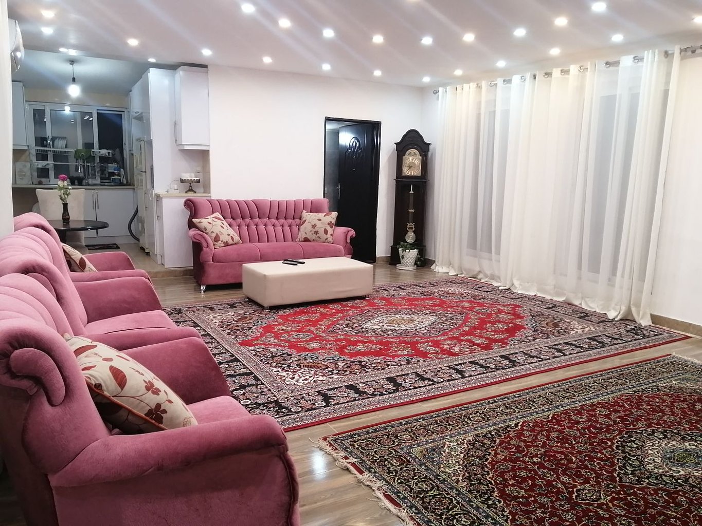 ویلا دوخوابه ساحلی لنگرگاه