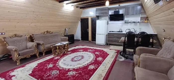 کلبه دوخوابه سوئیسی پدری - پذیرایی و آشپزخانه