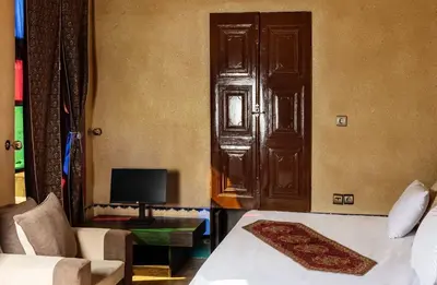 اقامتگاه سنتی شرق - واحد ۱۷