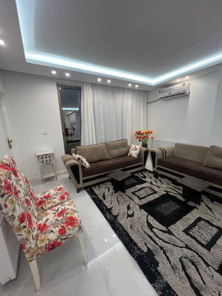 آپارتمان دوخوابه جکوزی دار کیارش 9