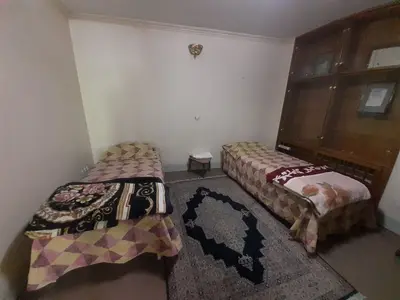 آپارتمان دوخوابه مسیحا 260 - پل خواجو