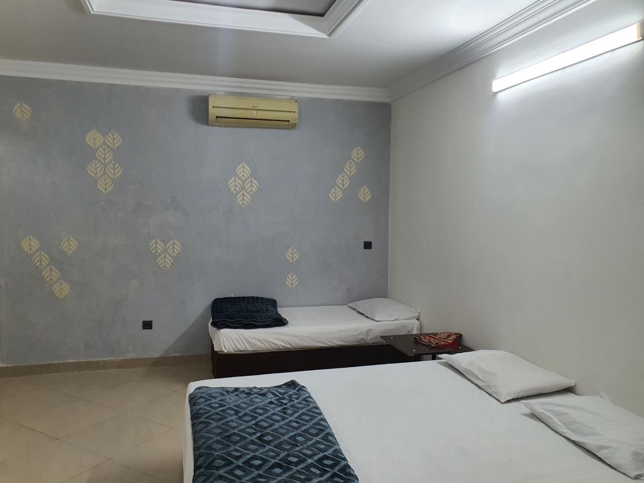 ال یاسین - واحد چهار تخته VIP 303