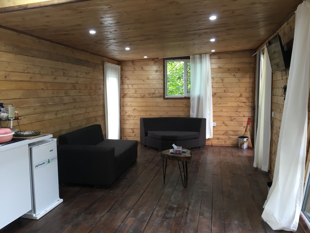 یک خوابه چوبی سوئیسی اکسیژن