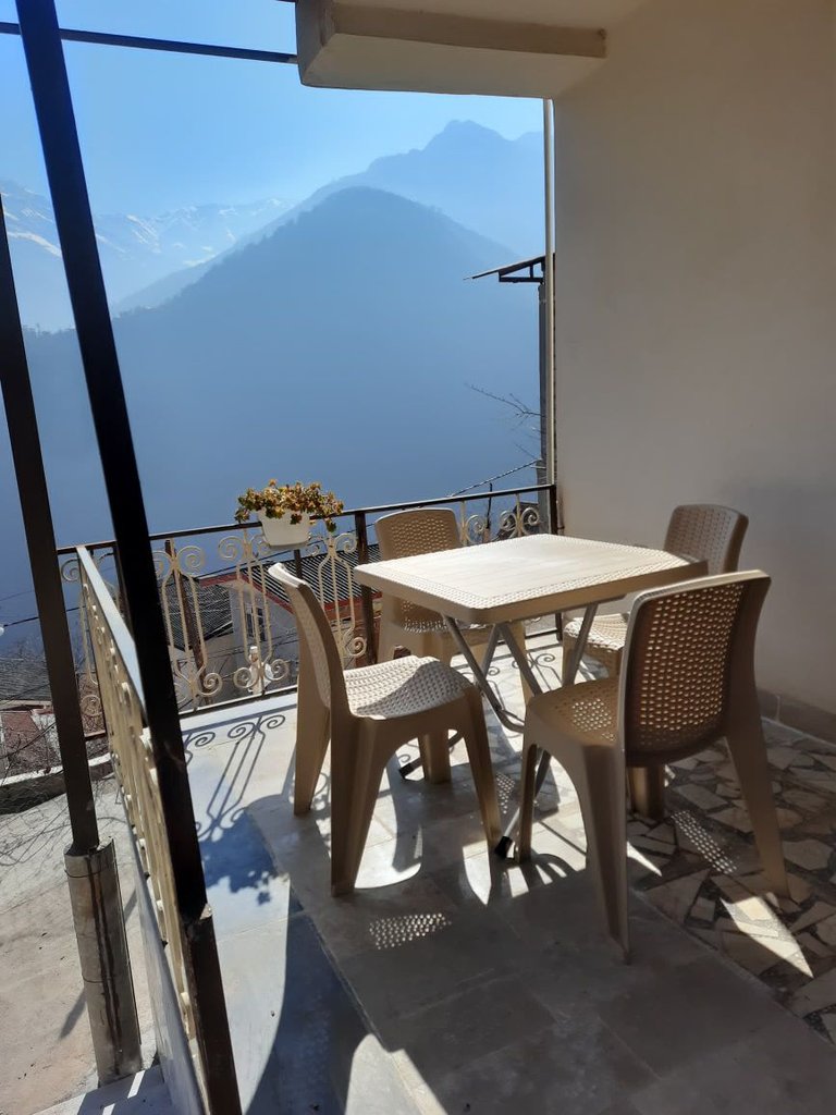 ویلا یک خوابه میانکوه - ایوان