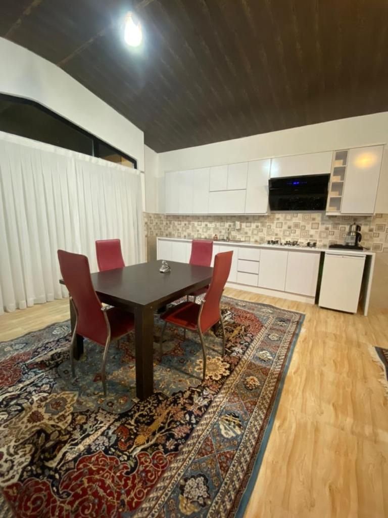 دوخوابه جکوزی دار جنگلی آیلی