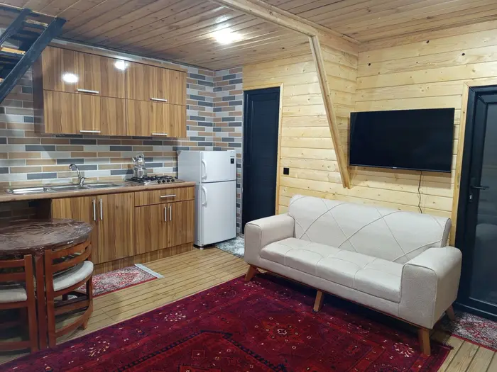 کلبه دوخوابه کلبه سوئیسی امین