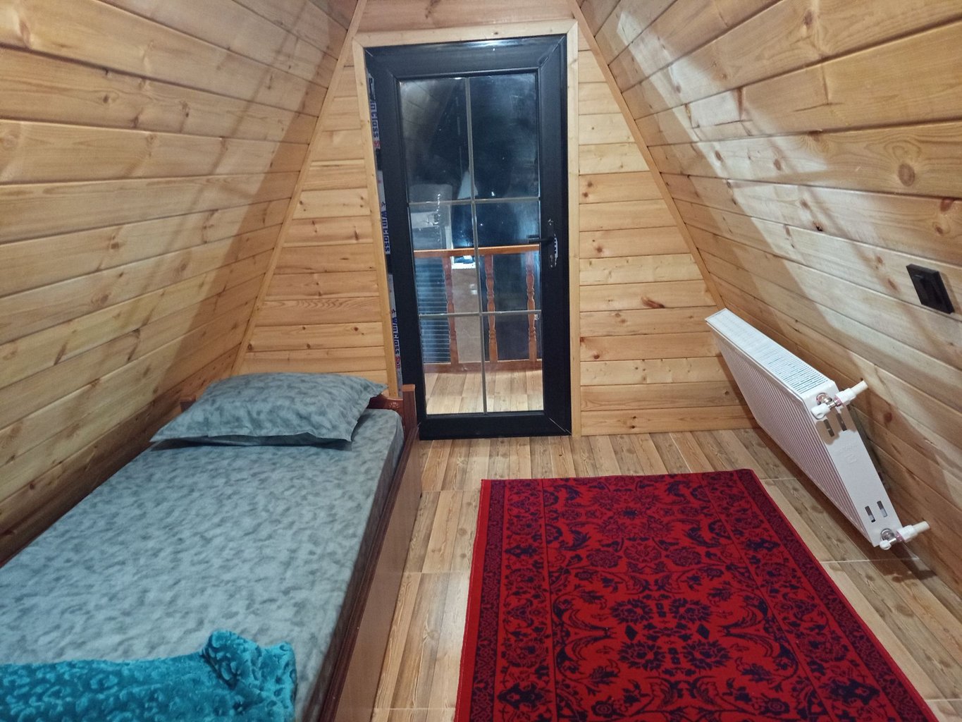 دوخوابه کلبه سوئیسی امین