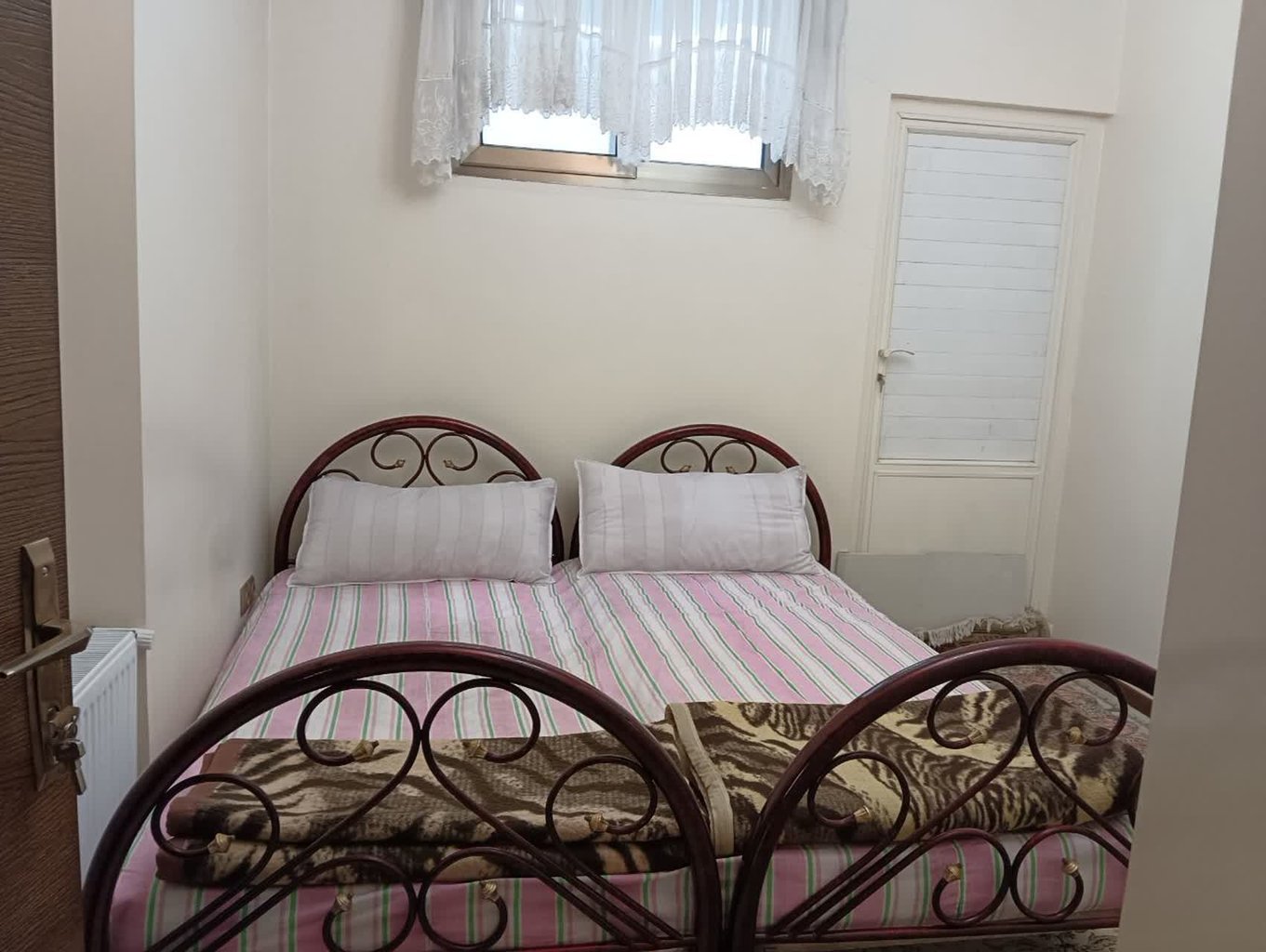 آپارتمان یک خوابه ارشاد 1