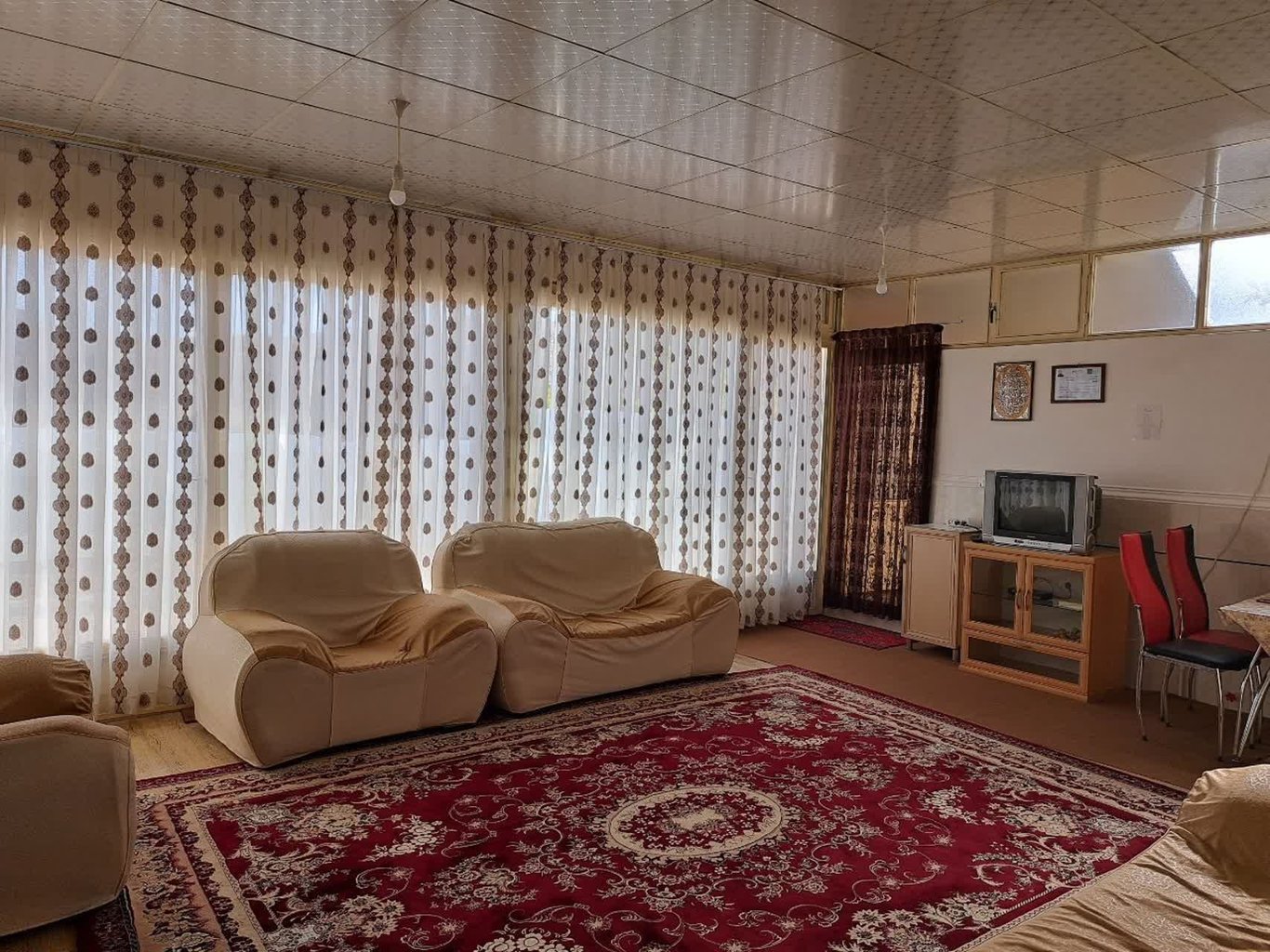 یک خوابه دربند 1