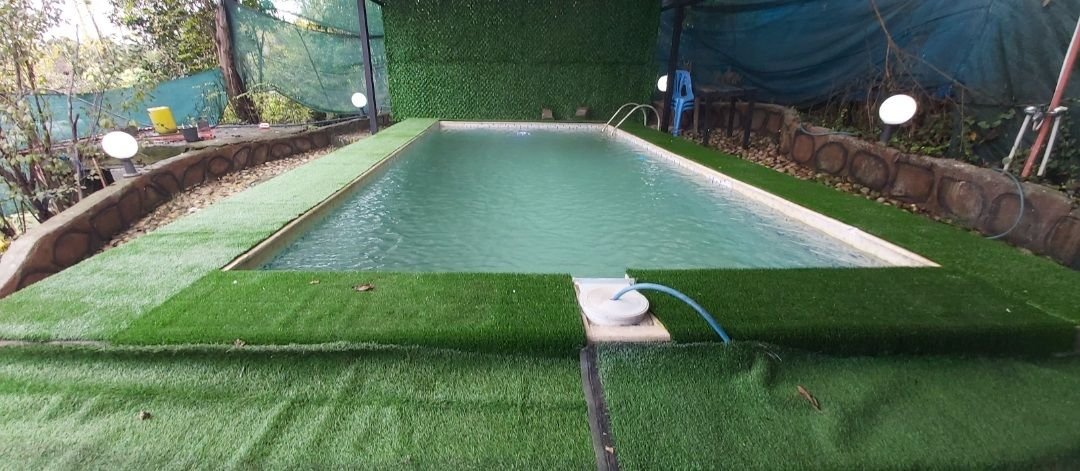 کلبه استخردار آبگرم جنگلی ارتین ۲