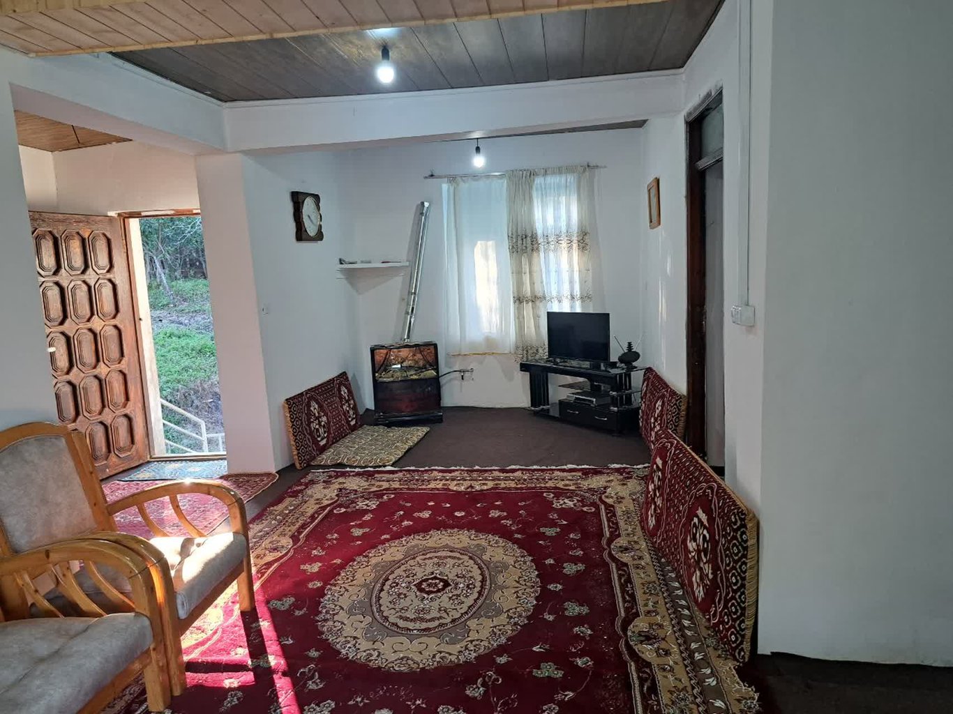 سوئیت دوخوابه مادر 1