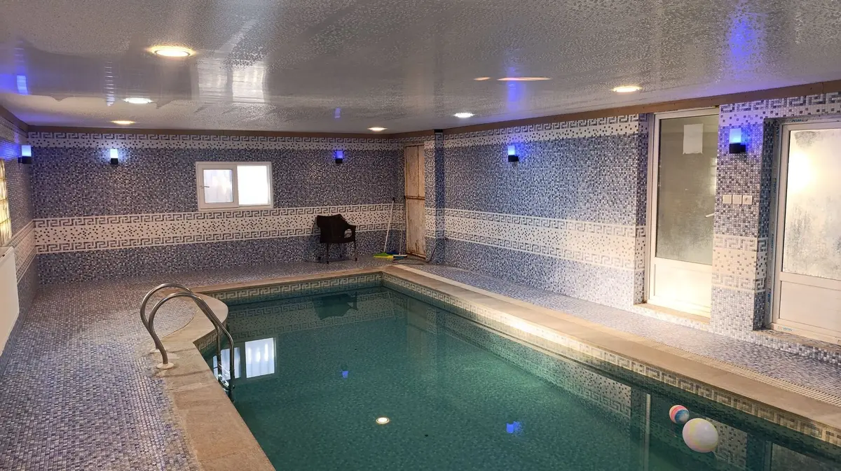 ویلا دوخوابه استخردار آبگرم علیرضا 1