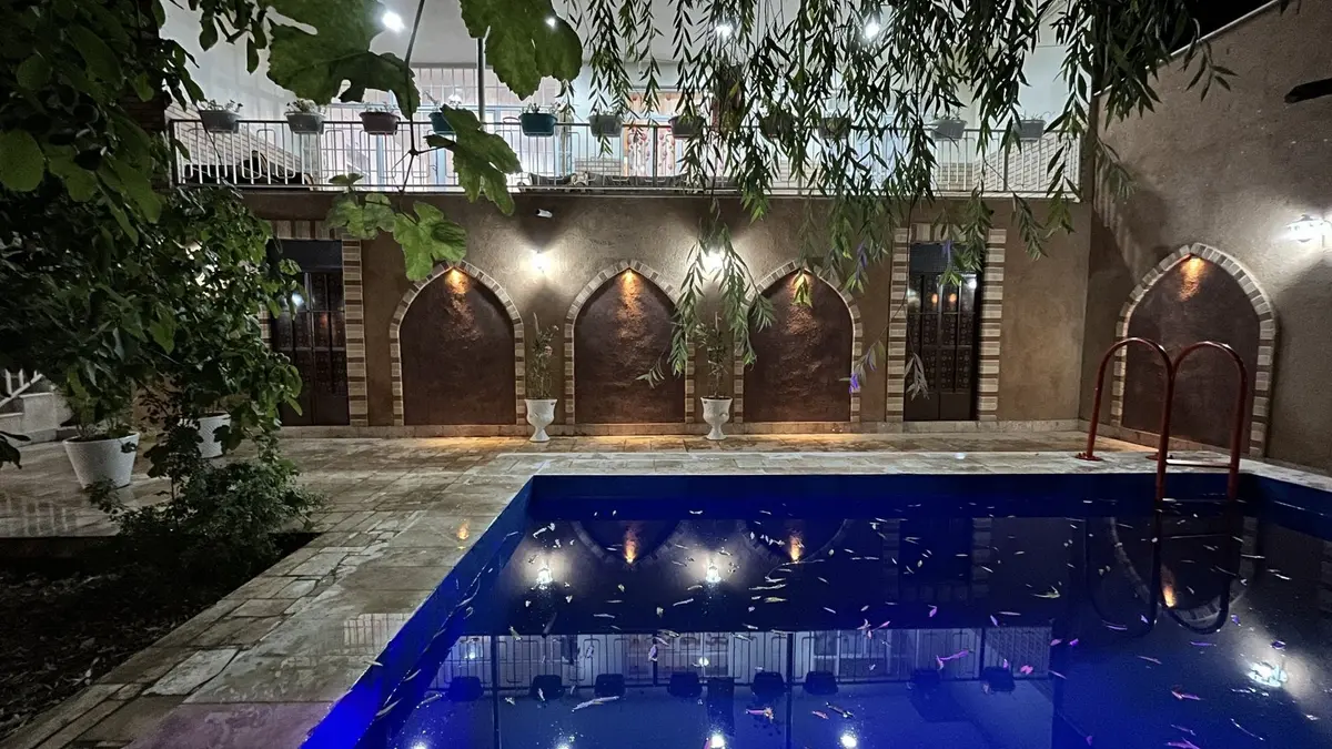 ویلا دوخوابه استخردار روستایی شقایق