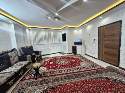 آپارتمان دوخوابه سادات 1