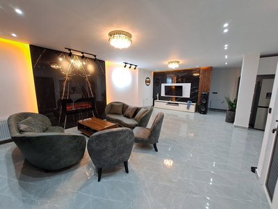 ویلا سه خوابه استخردار آبگرم ونوش ۱