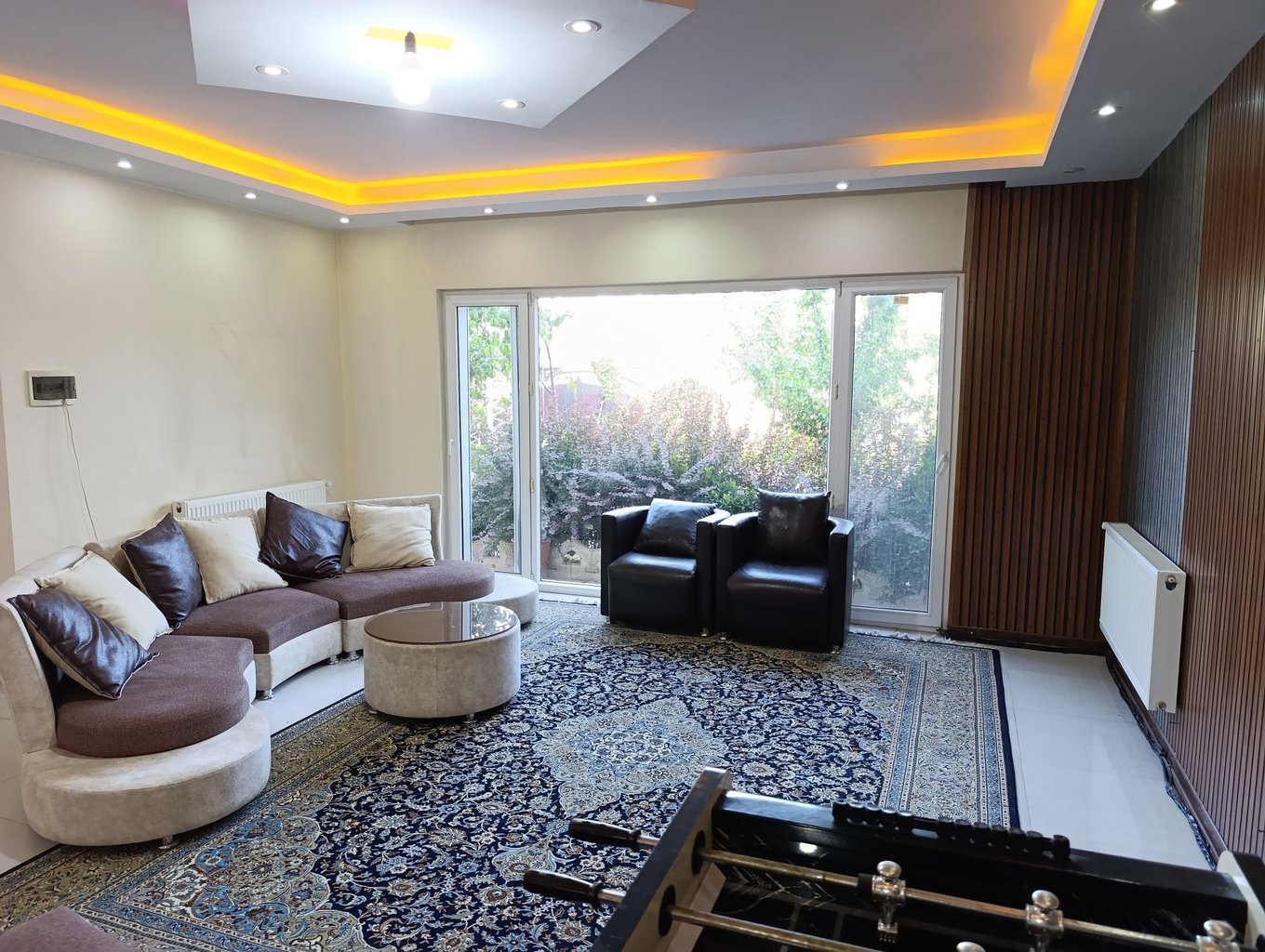 ویلا دوخوابه استخردار آبگرم اسکان