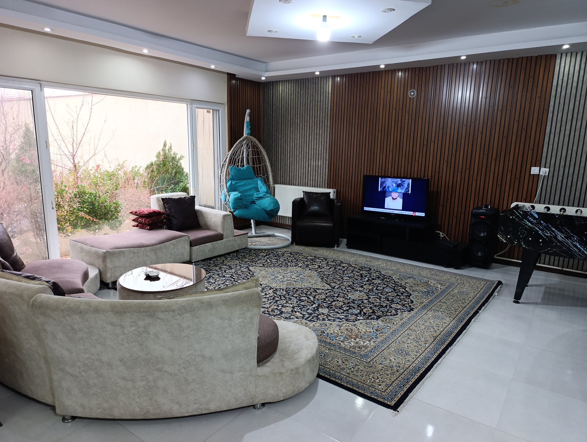 ویلا دوخوابه استخردار آبگرم اسکان