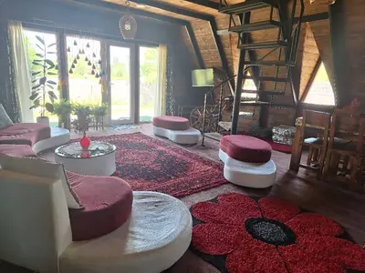 کلبه دوخوابه گل انار