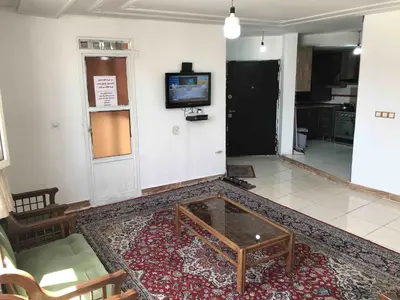 آپارتمان دوخوابه هفت تنان