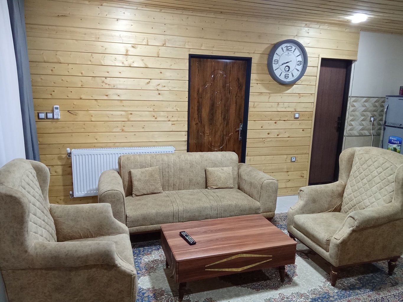 دوخوابه سوئیسی آینور