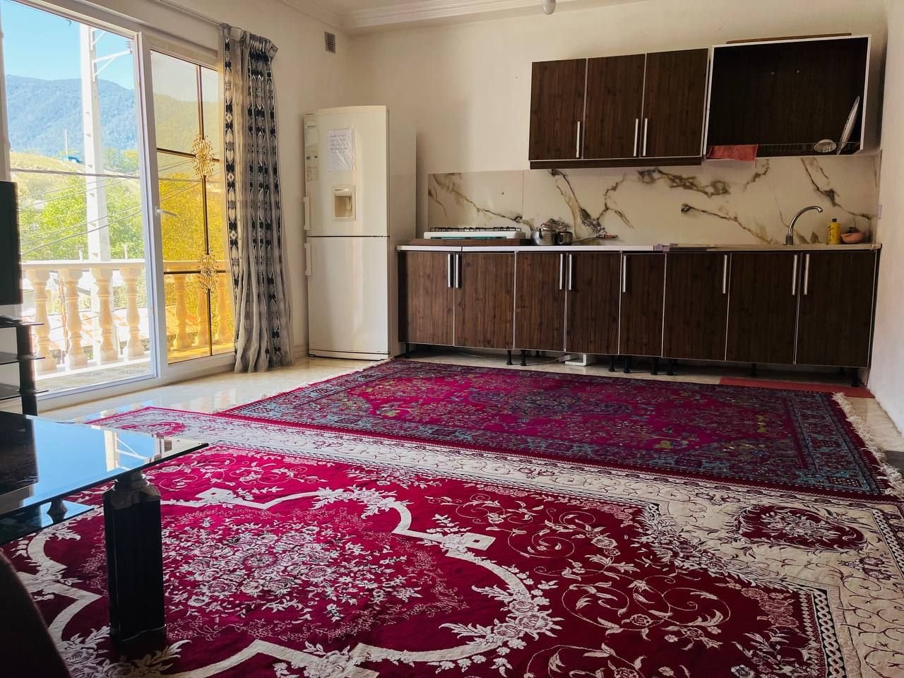 آپارتمان یک خوابه صدف لاویج - فضای حال و اشپزخانه