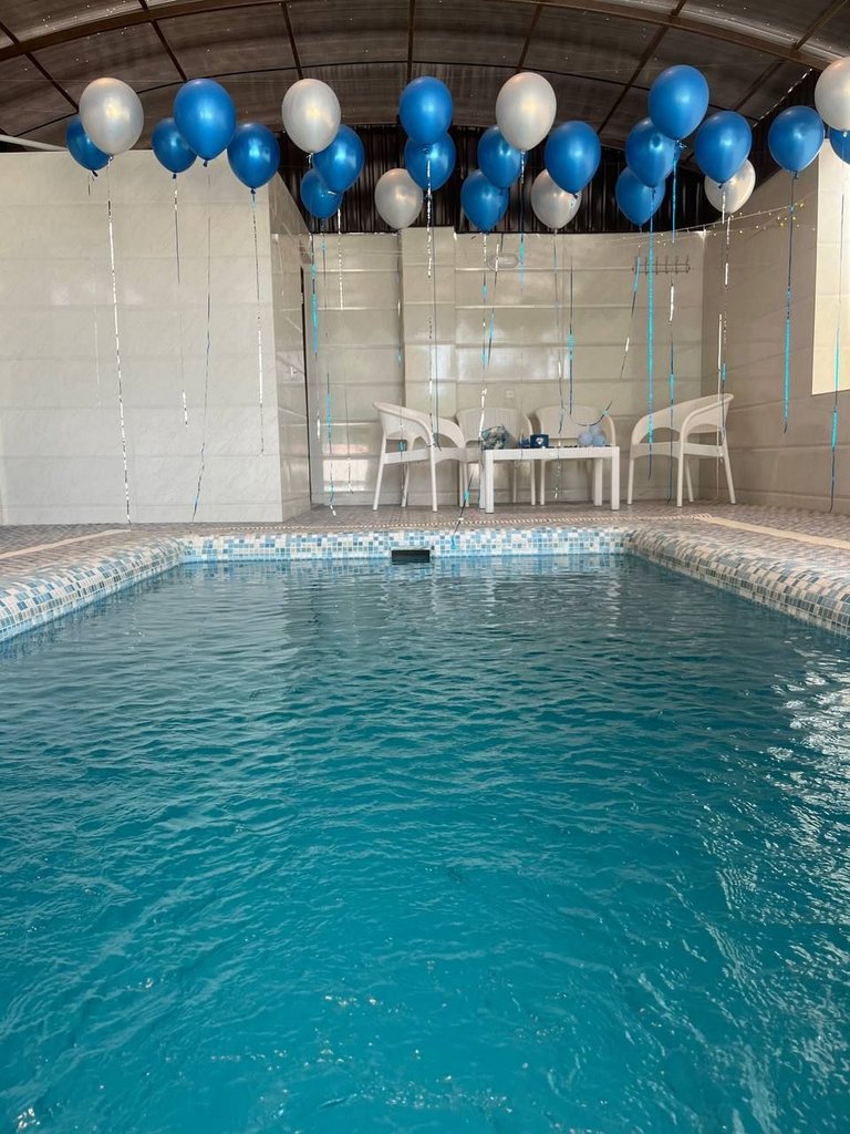 کلبه یک خوابه استخردار آبگرم حبیبی - استخر