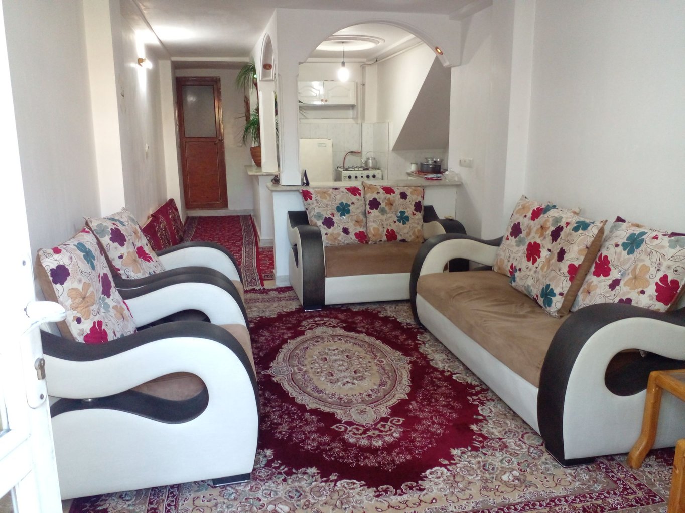 سوئیت فلت بهار ۱