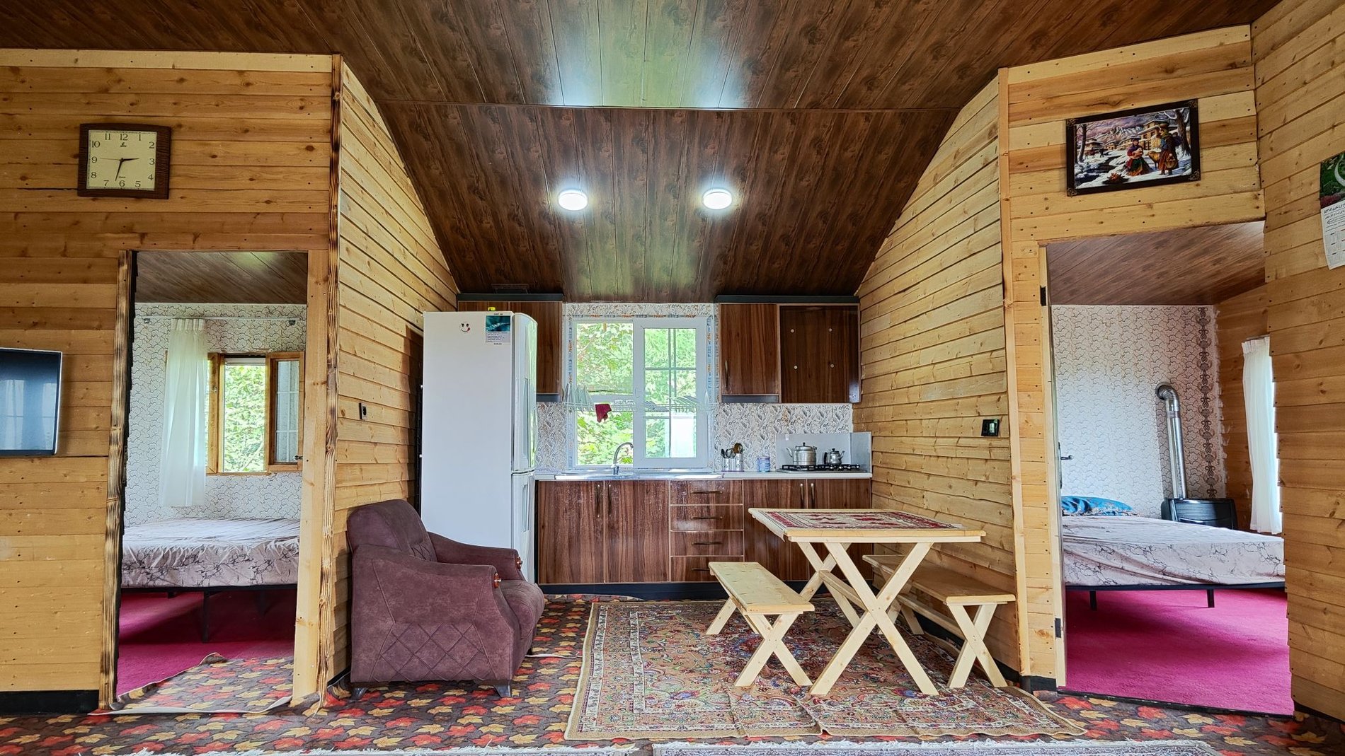 دوخوابه چوبی شاهین