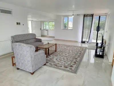 ویلا یک خوابه جنگلی دوستان