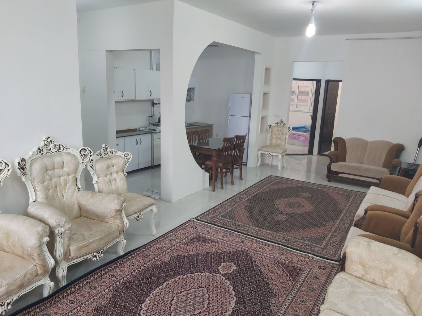 ویلا دوخوابه راه سرعین - پذیرایی تمام نما