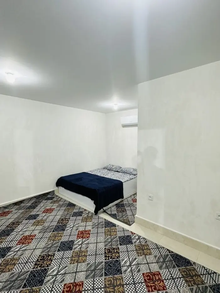 بوم گردی رنگین کمان - واحد 104