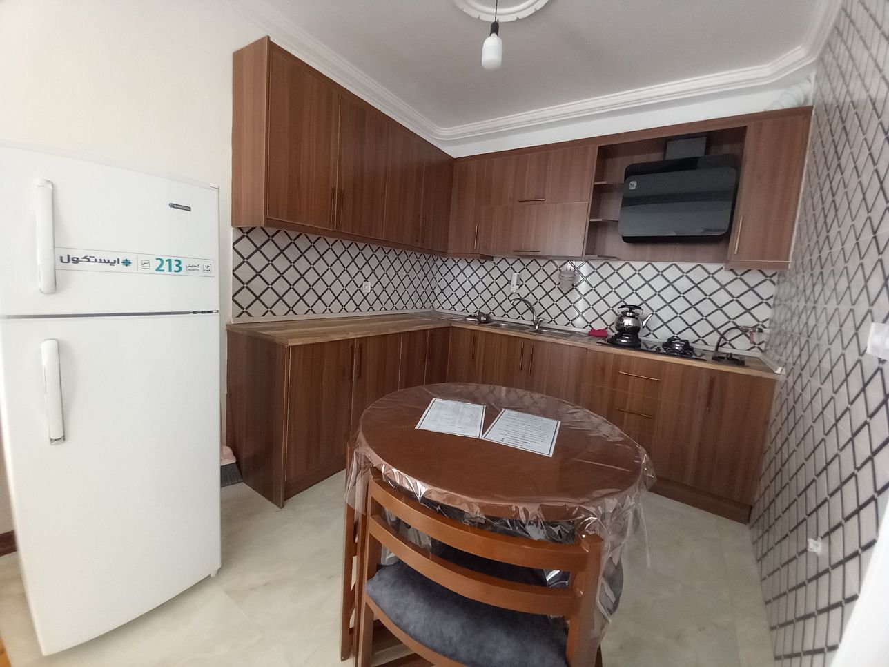 آپارتمان دوخوابه فردین ۸