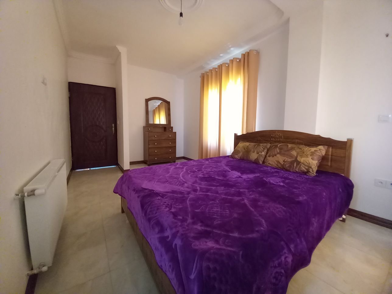 آپارتمان دوخوابه فردین ۸