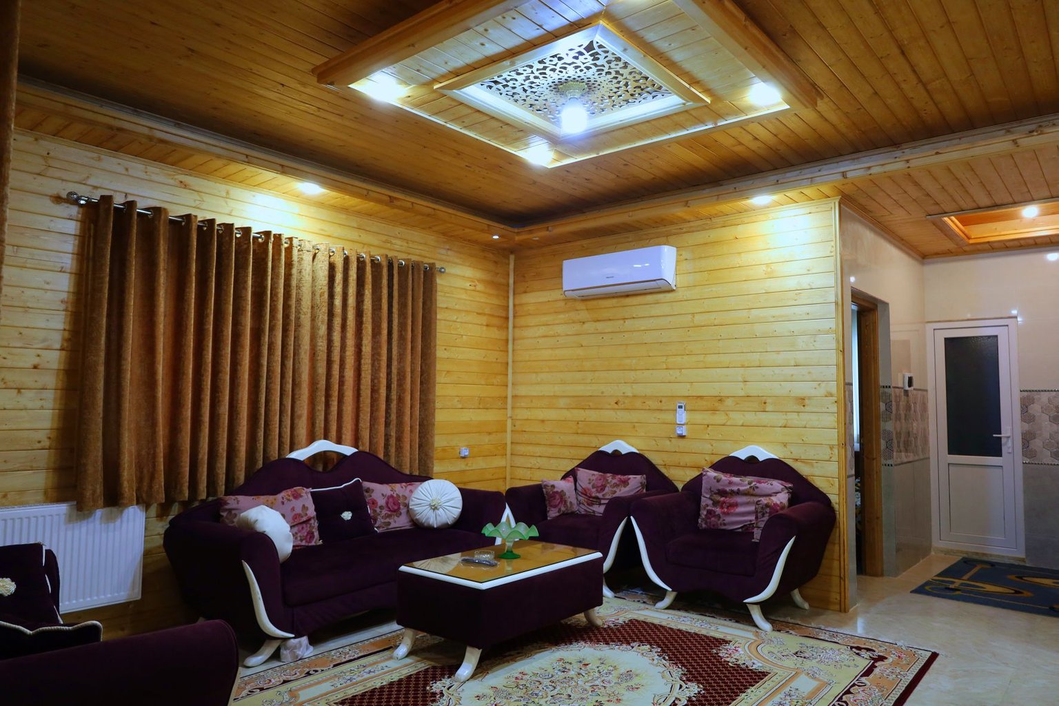 یک خوابه جکوزی دار رایکا 1