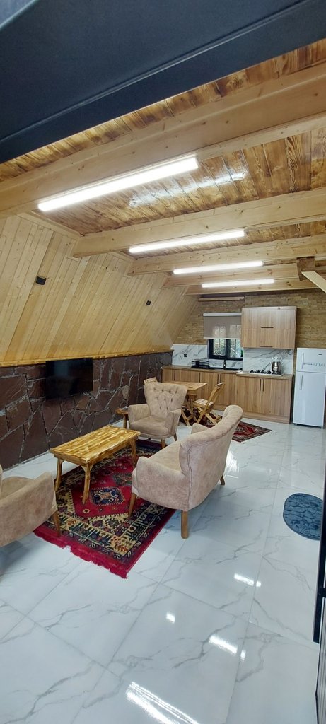 کلبه دوخوابه جکوزی دار ساحلی لوتوس