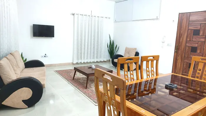 آپارتمان یک خوابه درخشان ۱