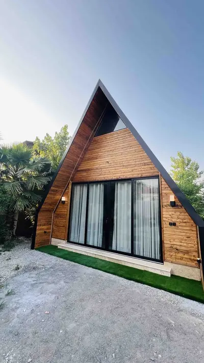 کلبه یک خوابه جکوزی دار سوئیسی الیت 2