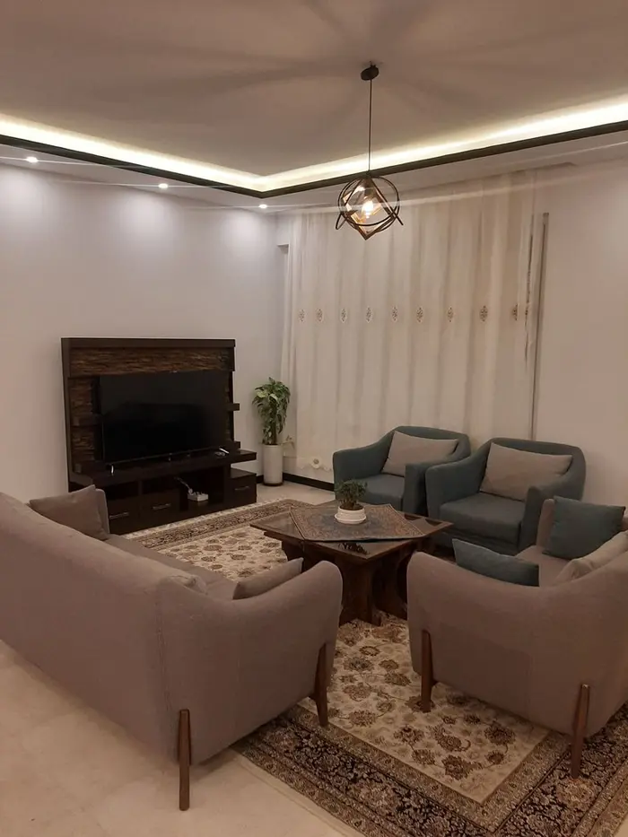 دوخوابه استخردار آبگرم صادقی