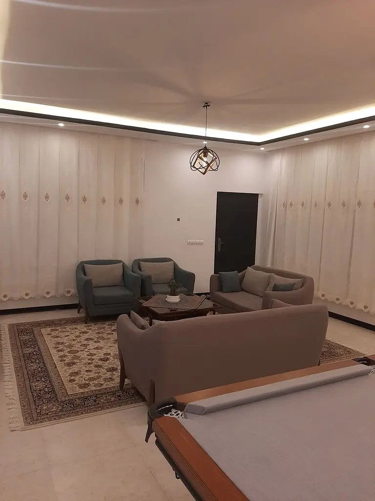 دوخوابه استخردار آبگرم صادقی