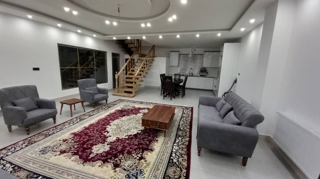 ویلا چهارخوابه استخردار آبگرم درویش آباد