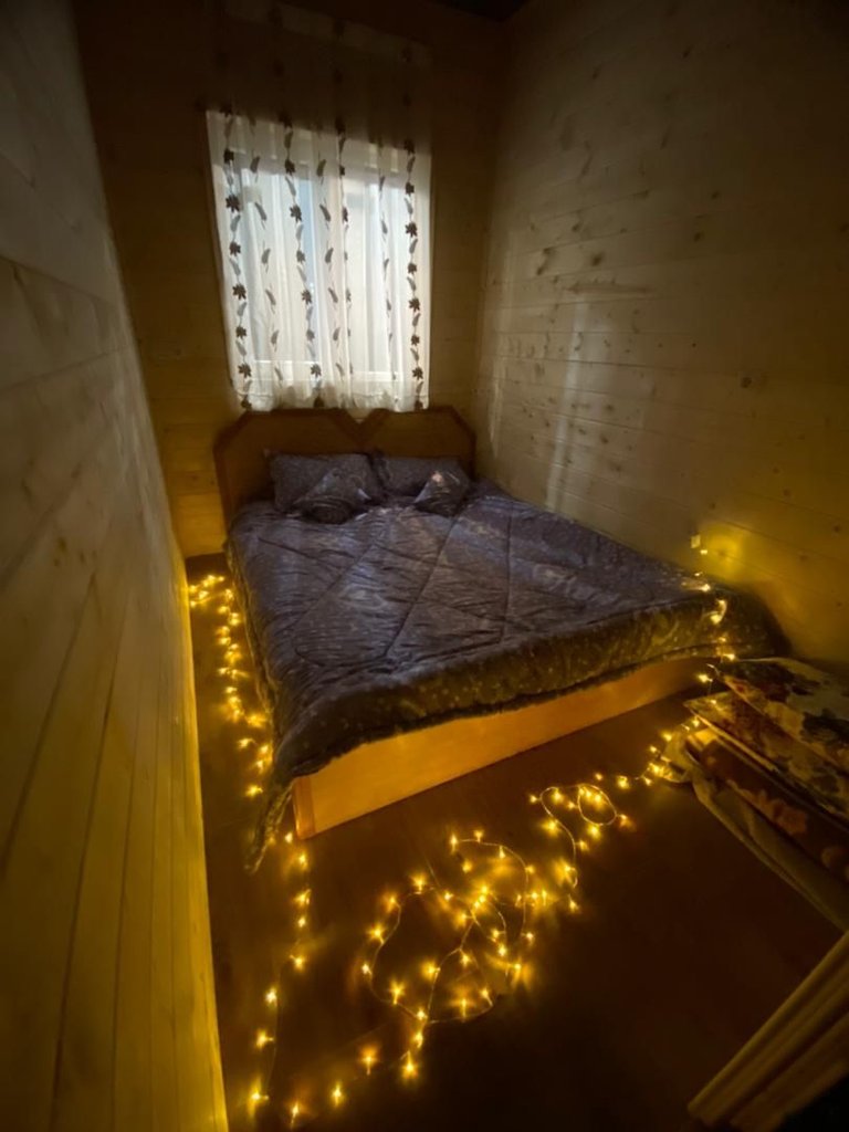 یک خوابه چوبی آرام 2