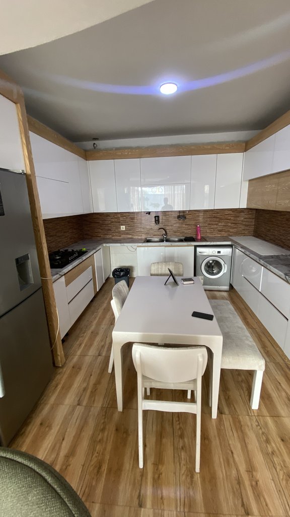 ویلا دوخوابه استخردار آبگرم استاک