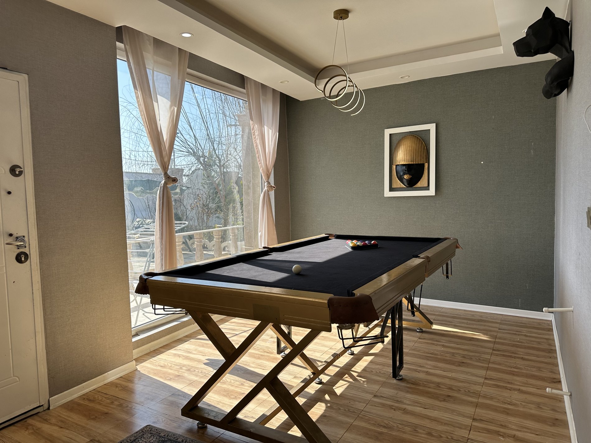 ویلا دوخوابه استخردار آبگرم استاک