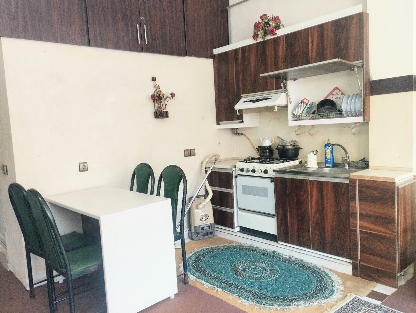 فلت قصر سرسبز شمال